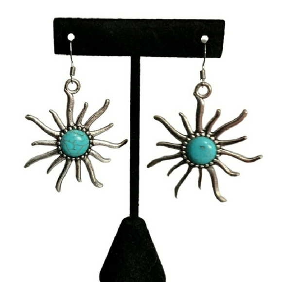 Source Unknown Jewelry - 2x*Host Pick*Beautiful sun earrings